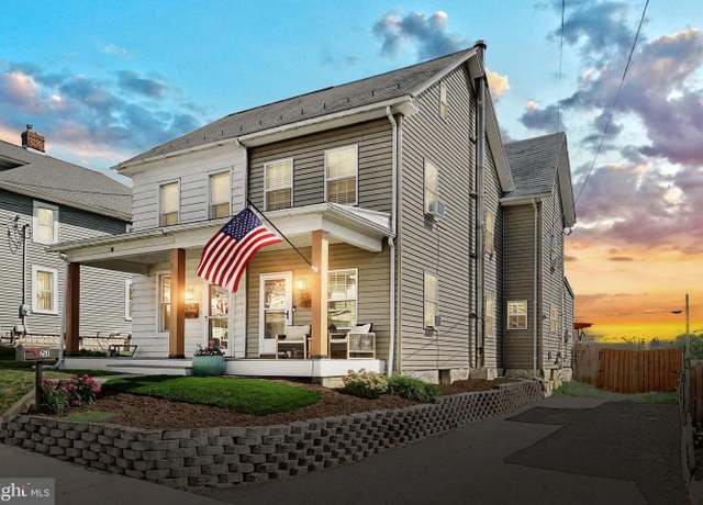 Property at 254 W High St, Red Lion, PA 17356, 3 beds, 2 baths