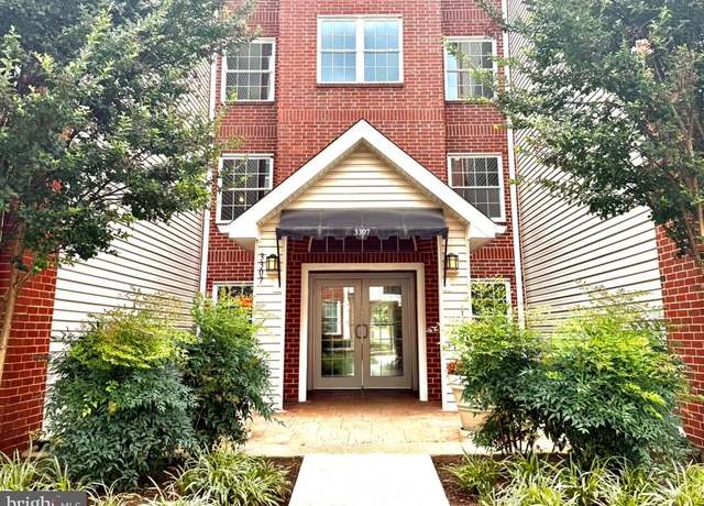 Property at 3307 Wyndham Cir #4159, Alexandria, VA 22302, 1 bed, 1 bath