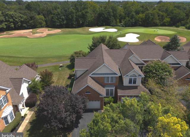 Property at 5727 Wheelwright Way, Haymarket, VA 20169, 3 beds, 3.5 baths