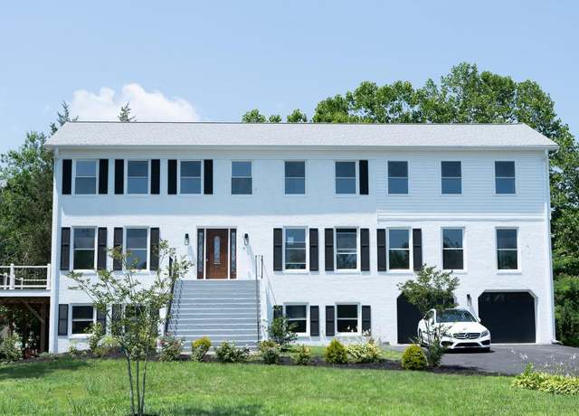 Property at 1002 Potomac Dr, Stafford, VA 22554, 6 beds, 4.5 baths