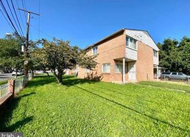 Property at 5500 Foote St NE, Washington, DC 20019, 3 beds, 1.5 baths