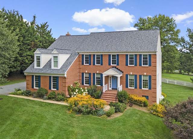 Property at 6267 Belmont Cir, Mount Airy, MD 21771, 4 beds, 2.5 baths