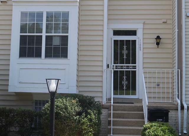 Property at 11565 Dunloring Dr, Upper Marlboro, MD 20774, 3 beds, 3.5 baths
