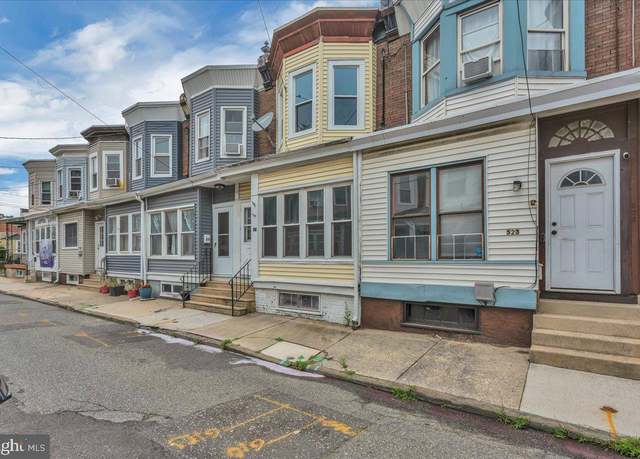 Property at 521 Bergen St, Gloucester City, NJ 08030, 3 beds, 1 bath