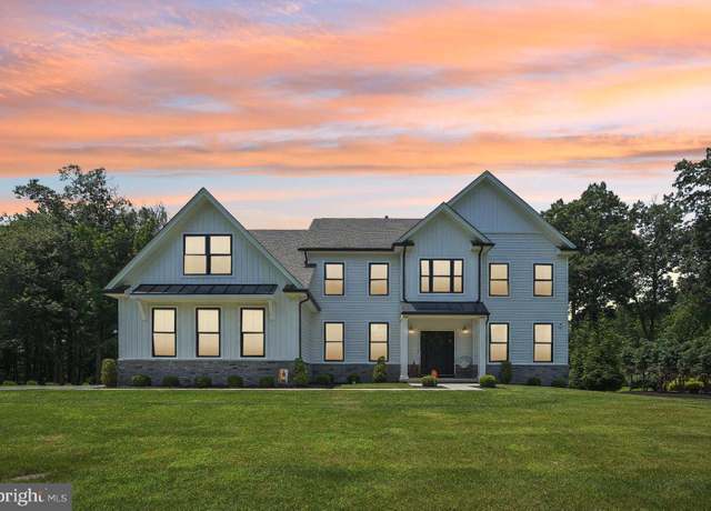 Property at 5 Randolph Dr, Robbinsville, NJ 08691, 5 beds, 3.5 baths