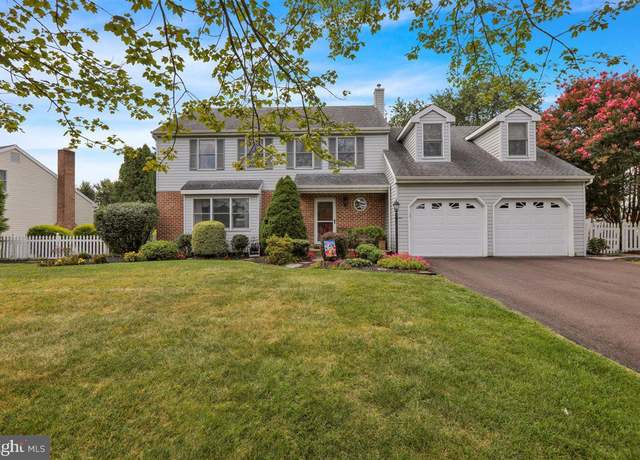 Property at 5012 Stony Run Dr, Reading, PA 19606, 4 beds, 2.5 baths