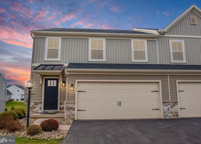 Property at 123 Thompson St, State College, PA 16803, 3 beds, 3.5 baths