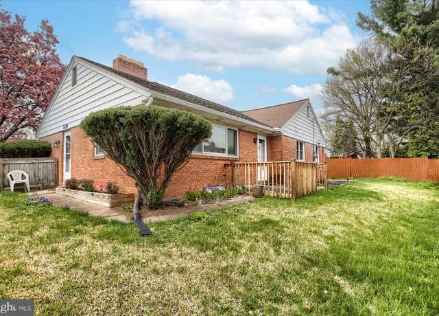Property at 3108 Union Deposit Rd, Harrisburg, PA 17109, 3 beds, 1.5 baths