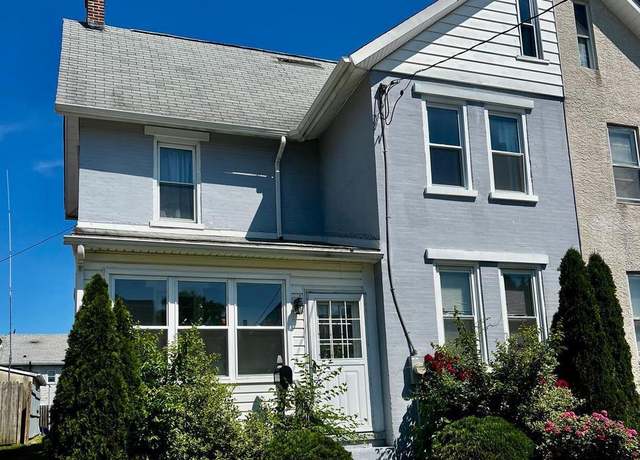 Property at 4 W 6th St, Marcus Hook, PA 19061, 4 beds, 1.5 baths