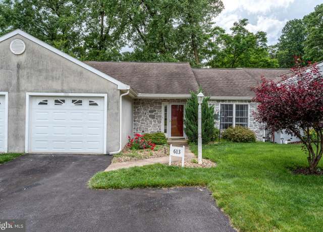 Property at 613 Mulberry Ln, Lebanon, PA 17046, 2 beds, 1.5 baths