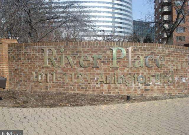Property at 1121 Arlington Blvd #703, Arlington, VA 22209, 1 bath