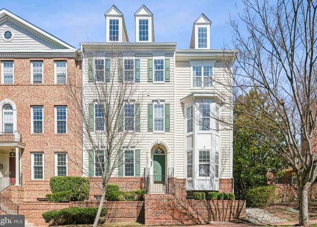 Property at 8830 Ashgrove House Ln #201, Vienna, VA 22182, 2 beds, 2 baths
