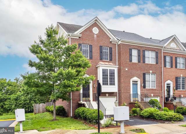 Property at 14608 Turara Ct, Haymarket, VA 20169, 3 beds, 3 baths