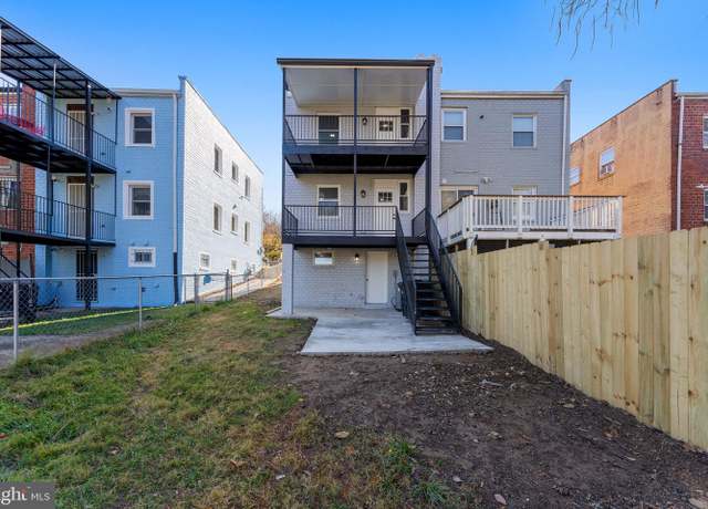Property at 5154 H St SE, Washington, DC 20019, 4 beds, 3.5 baths
