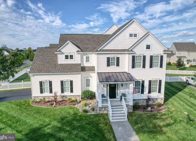 Property at 754 Idlewyld Dr, Middletown, DE 19709, 4 beds, 2.5 baths