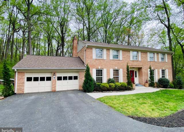 Property at 9 Falling Creek Ct, Silver Spring, MD 20904, 5 beds, 3.5 baths
