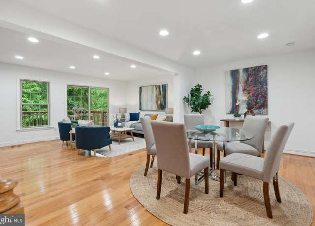 Property at 5439 Grove Ridge Way #112, Rockville, MD 20852, 4 beds, 3.5 baths