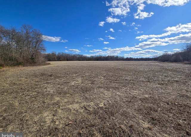 Property at 779 East Ave, Franklinville, NJ 08322, 3 beds, 1.5 baths