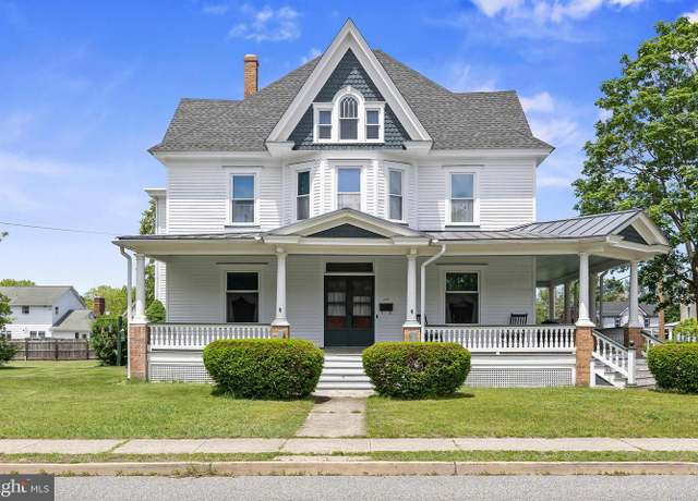 Property at 205 W High St, Clayton, NJ 08312, 4 beds, 1.5 baths