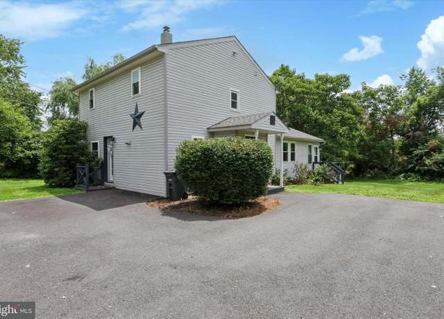 Property at 1265 W Baltimore Pike, West Grove, PA 19390, 3 beds, 2 baths