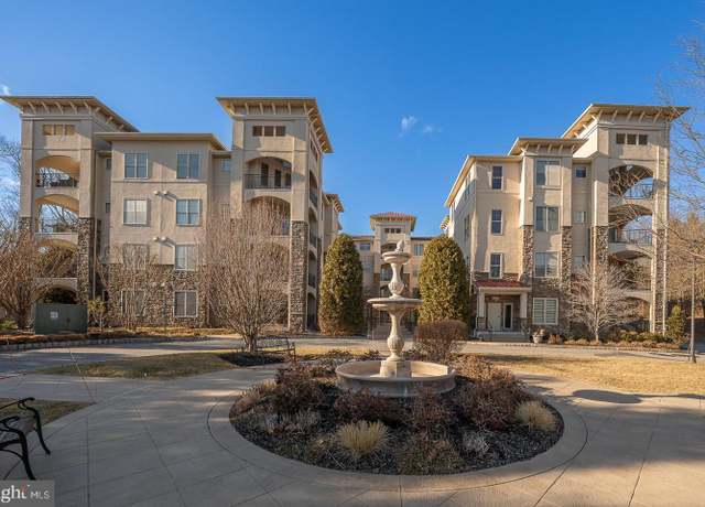 Property at 133 Cornerstone Dr #133, Newtown Square, PA 19073, 1 bed, 1.5 baths