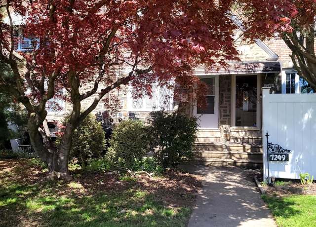 Property at 7251 Bradford Rd, Upper Darby, PA 19082, 3 beds, 1.5 baths