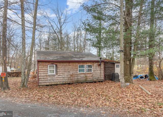 Property at 198 Black Gap Rd #55, Fayetteville, PA 17222, 2 beds, 1 bath