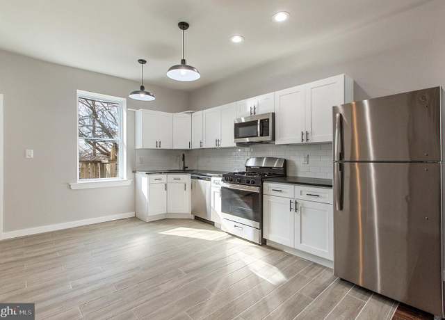 Property at 5546 Linmore Ave, Philadelphia, PA 19143, 2 beds, 1 bath