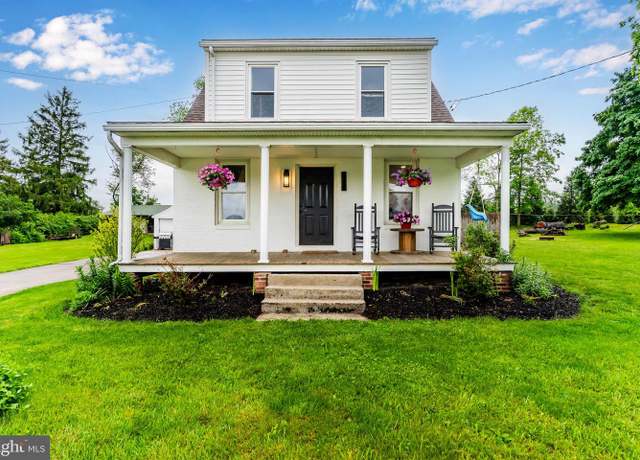 Property at 446 Big Mount Rd, Thomasville, PA 17364, 3 beds, 1 bath