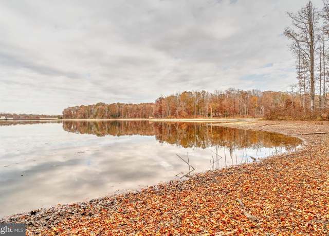 Property at 14019 Meades Ct, Fredericksburg, VA 22407