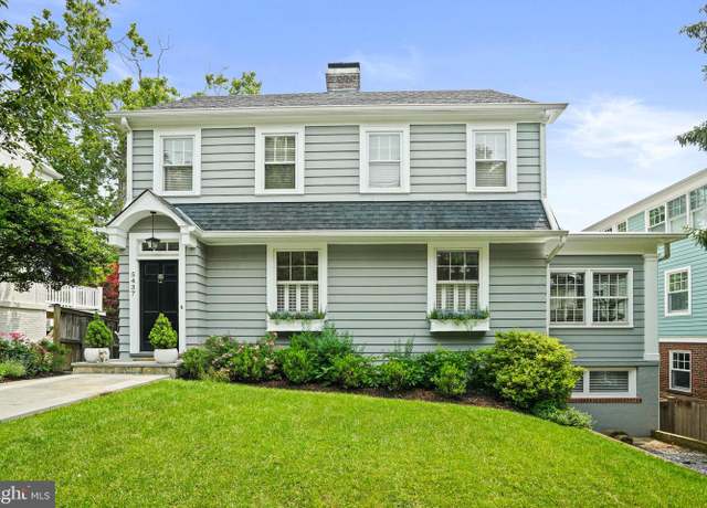 Property at 5437 Chevy Chase Pkwy NW, Washington, DC 20015, 5 beds, 3 baths