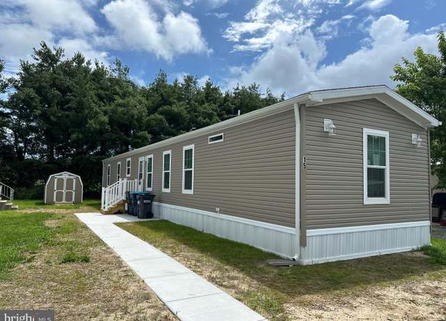 Property at 200 Beechwood Ave Lot 15, Dover, DE 19901, 3 beds, 2 baths