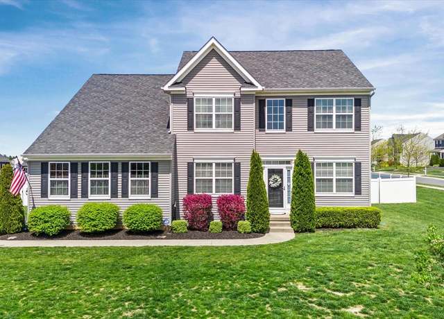 Property at 900 Bray Rd, Middletown, DE 19709, 4 beds, 2.5 baths