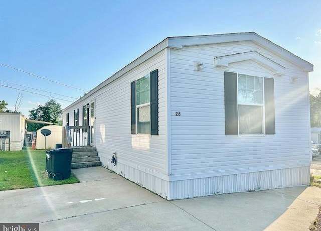 Property at 26 2nd Street St, Lothian, MD 20711, 3 beds, 2 baths