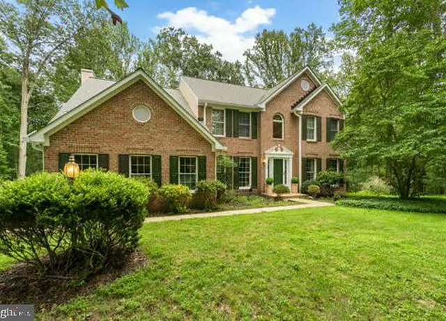 Property at 1315 Brunswick Dr, Eldersburg, MD 21784, 4 beds, 2.5 baths