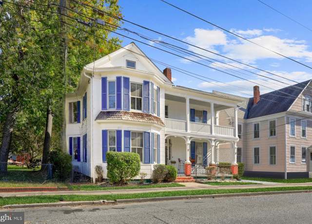 Property at 817 Locust St, Cambridge, MD 21613, 4 beds, 2 baths