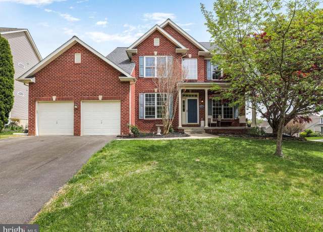 Property at 2246 W Greenleaf Dr, Frederick, MD 21702, 5 beds, 3.5 baths