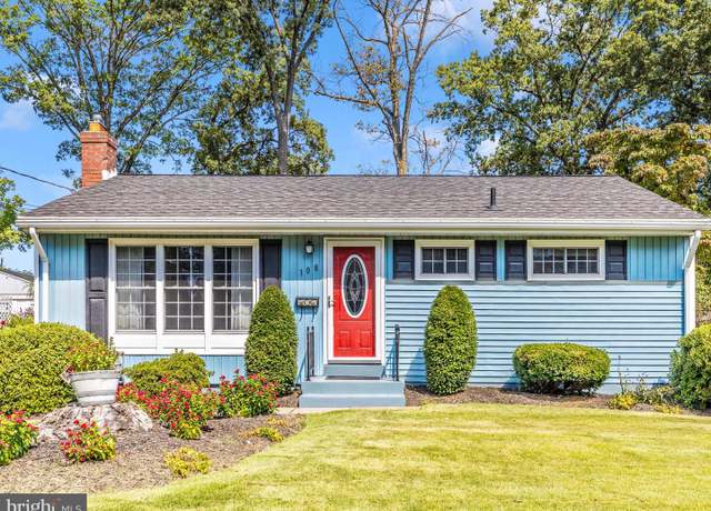 Property at 108 Hutton St, Gaithersburg, MD 20877, 3 beds, 2 baths