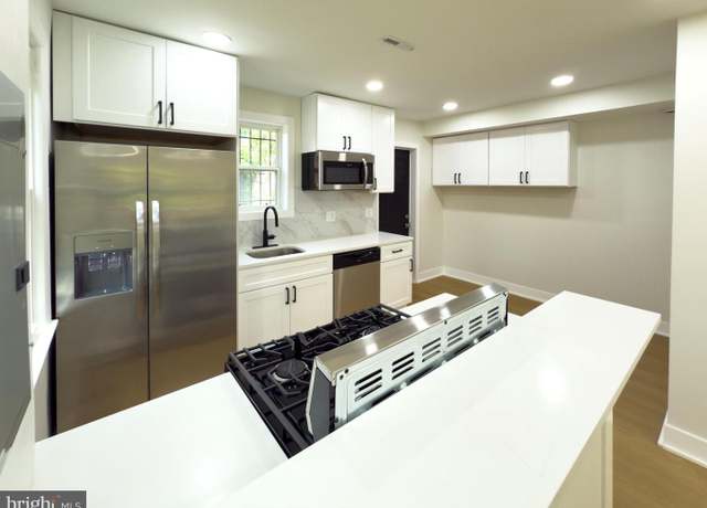 Property at 1327 Eastern Ave, Capitol Heights, MD 20743, 2 beds, 1 bath