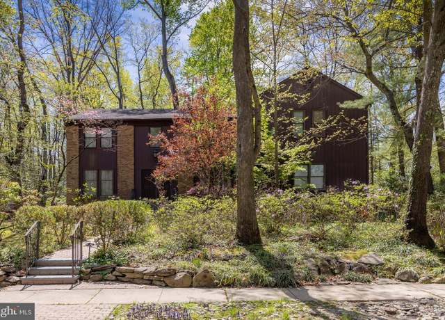 Property at 1776 Queen Anne Rd, Cherry Hill, NJ 08003, 3 beds, 3 baths