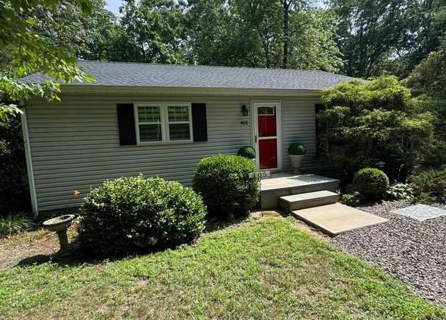 Property at 405 E Millstream Rd, Cream Ridge, NJ 08514, 3 beds, 1 bath