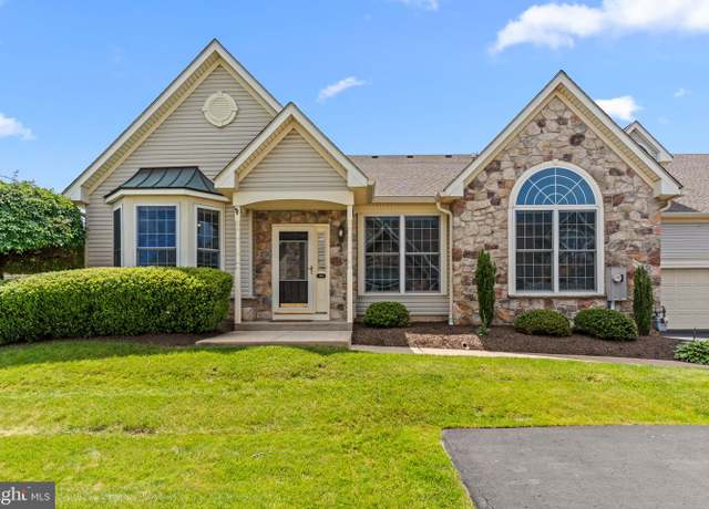 Property at 205 Sugarberry Ln, Langhorne, PA 19047, 3 beds, 2.5 baths
