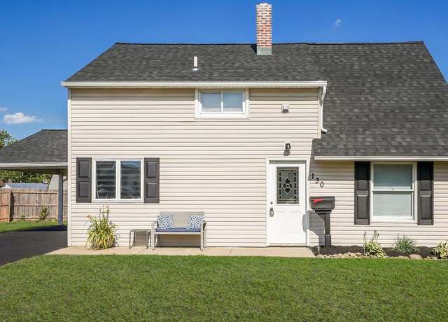 Property at 130 Goldengate Rd, Levittown, PA 19057, 4 beds, 1.5 baths