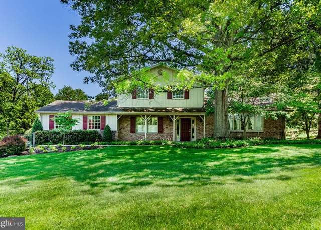 Property at 1428 Brandton Rd, Mechanicsburg, PA 17055, 4 beds, 2.5 baths