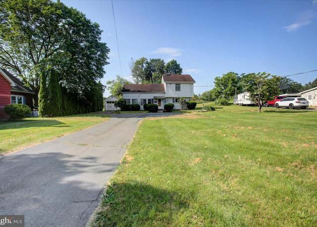 Property at 312 Roxbury Rd, Shippensburg, PA 17257, 3 beds, 2 baths