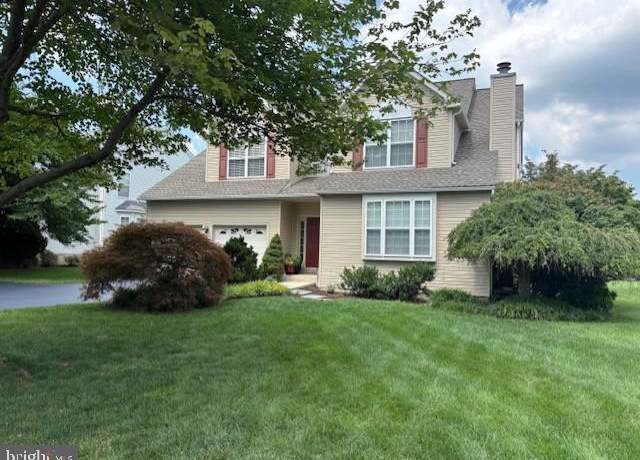 Property at 84 Overlook Cir, Garnet Valley, PA 19060, 4 beds, 2.5 baths