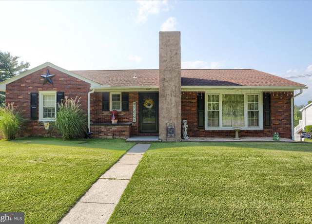 Property at 2701 Tunnel Hill Rd, Lebanon, PA 17046, 3 beds, 1 bath