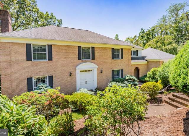 Property at 220 Reservoir Rd, Williamsport, PA 17701, 4 beds, 3 baths