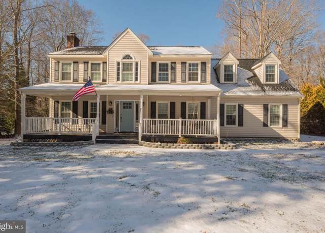 Property at 8845 Greenwood Blvd, New Kent, VA 23124, 4 beds, 2.5 baths