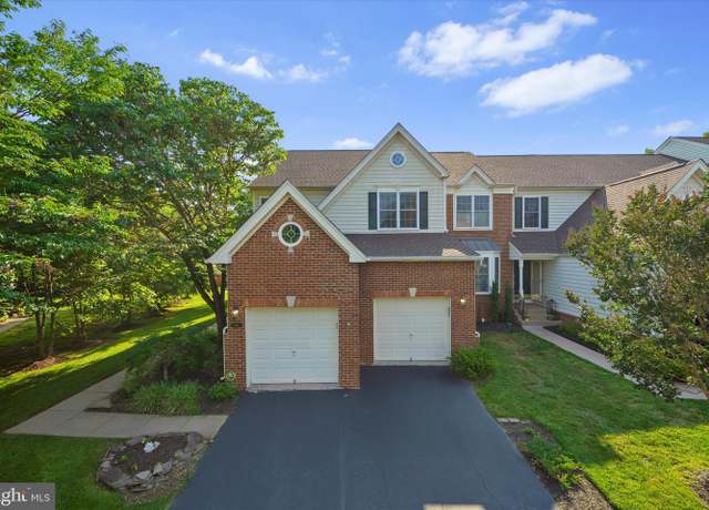 Property at 5610 Swift Creek Ct, Haymarket, VA 20169, 4 beds, 3.5 baths